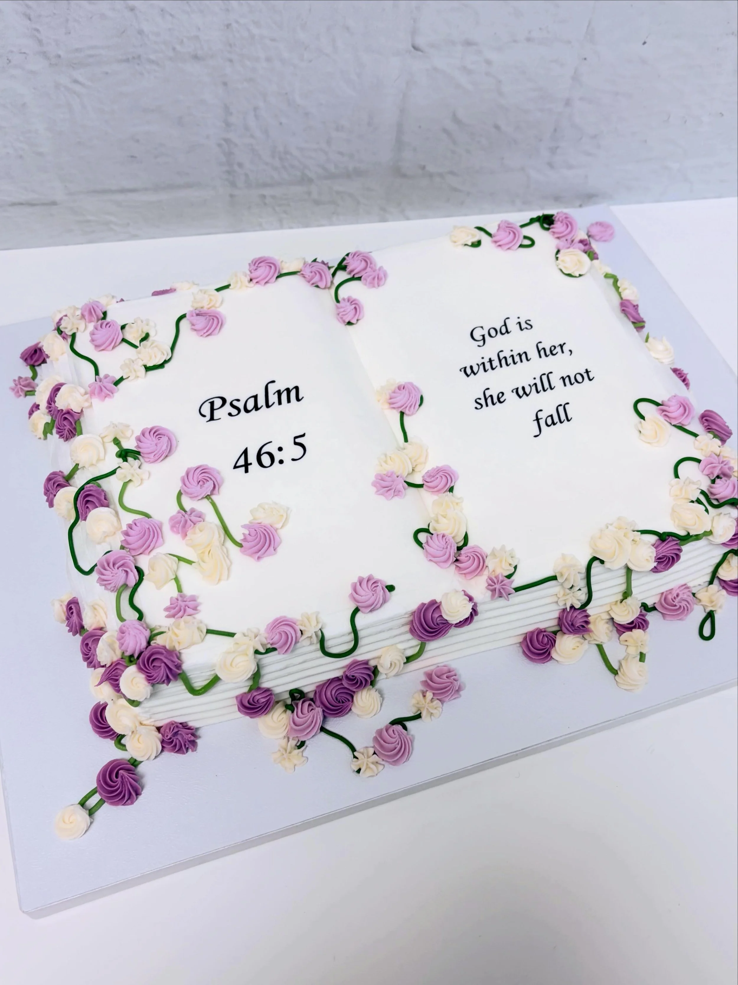 God is within her, she will not fall ✨ This book-shaped Holy Communion cake tells a beautiful story of faith, love, and blessings on such a special day💜🤍
#HolyCommunion #CommunionCake #BookCake #ElPasoCakes #CustomCakesElPaso