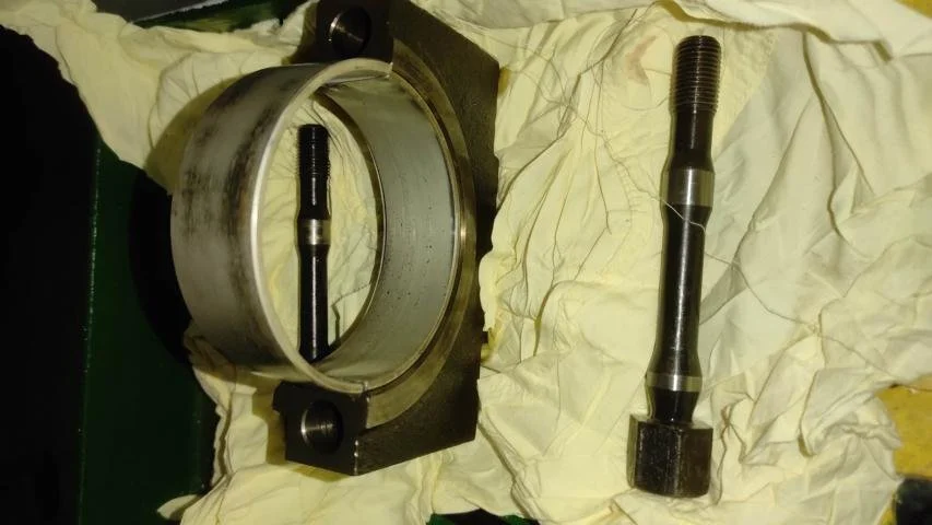 Air compressor overhauling (3).JPG