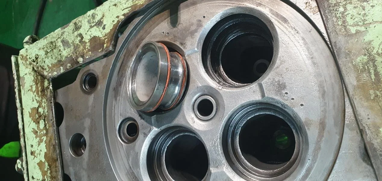 Auxiliary Generator overhaul (3).JPG