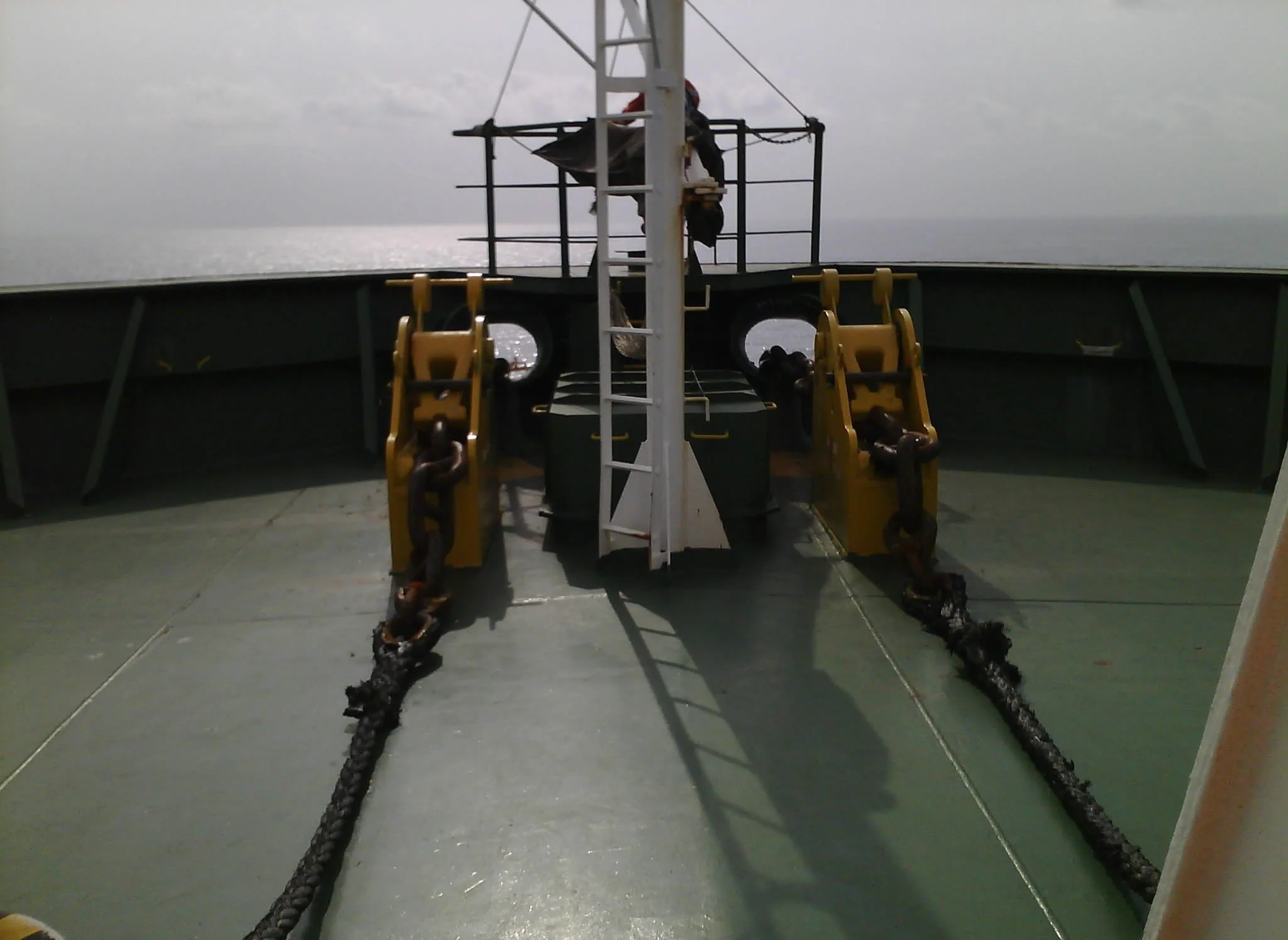 SPM 2 hawsers ops (1).jpg