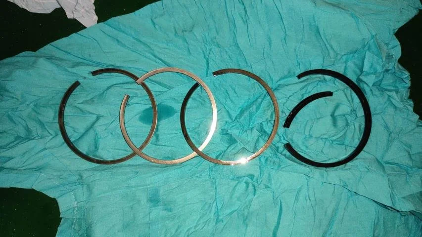 Air compressor overhauling (1).JPG