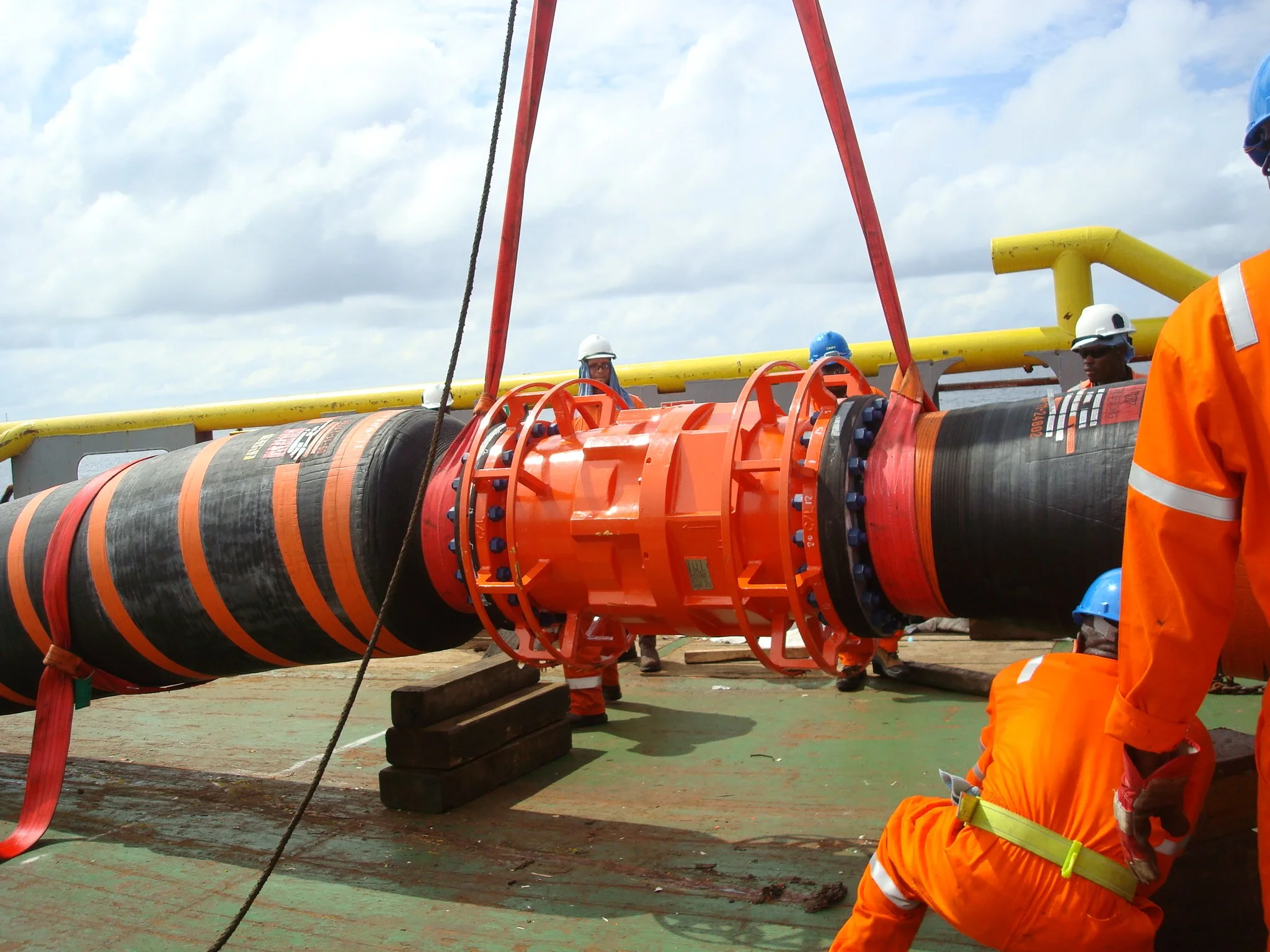 20 inches floating hose assembly  (9).JPG