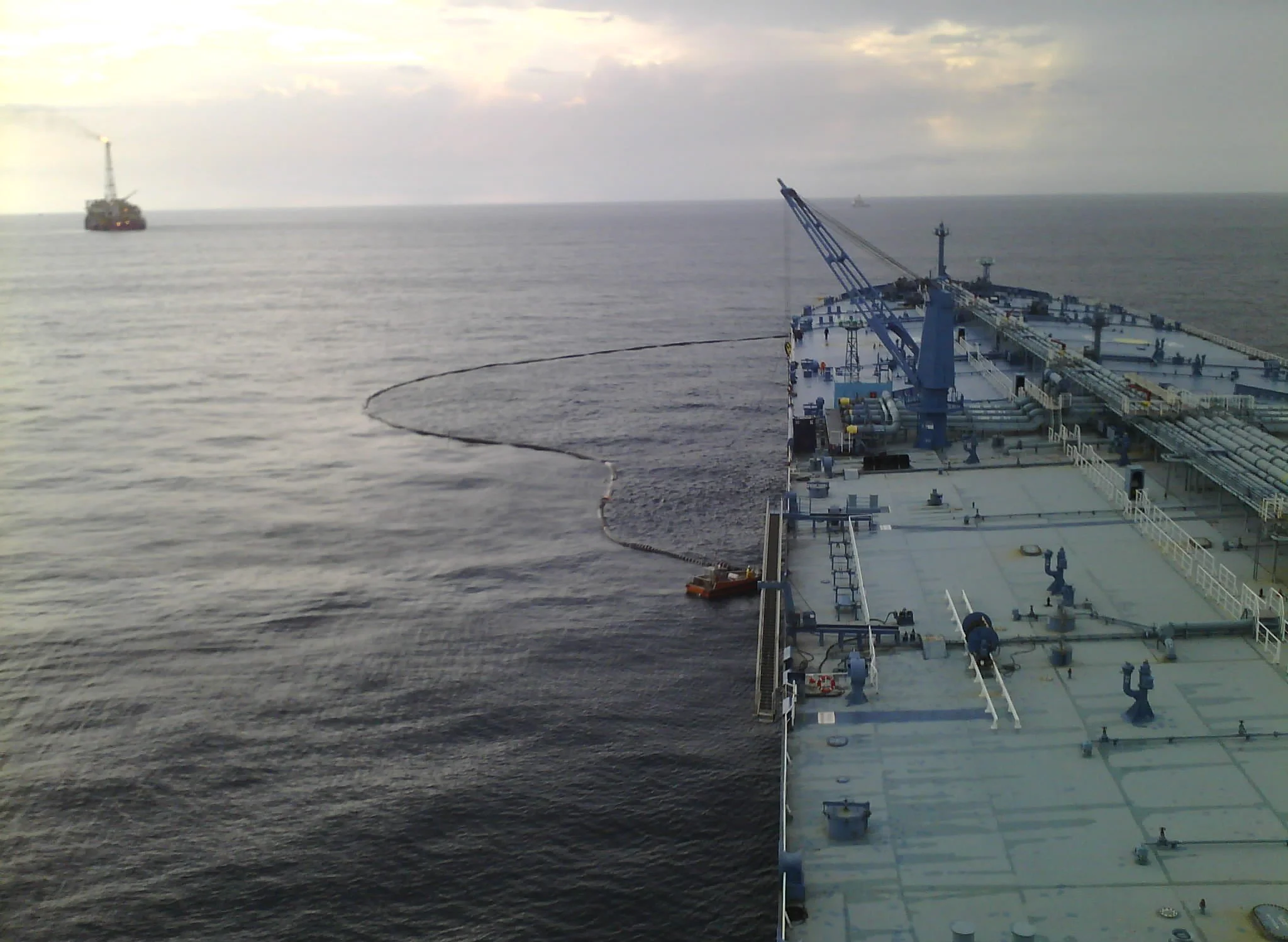 SPM 2 hawsers ops (6).jpg