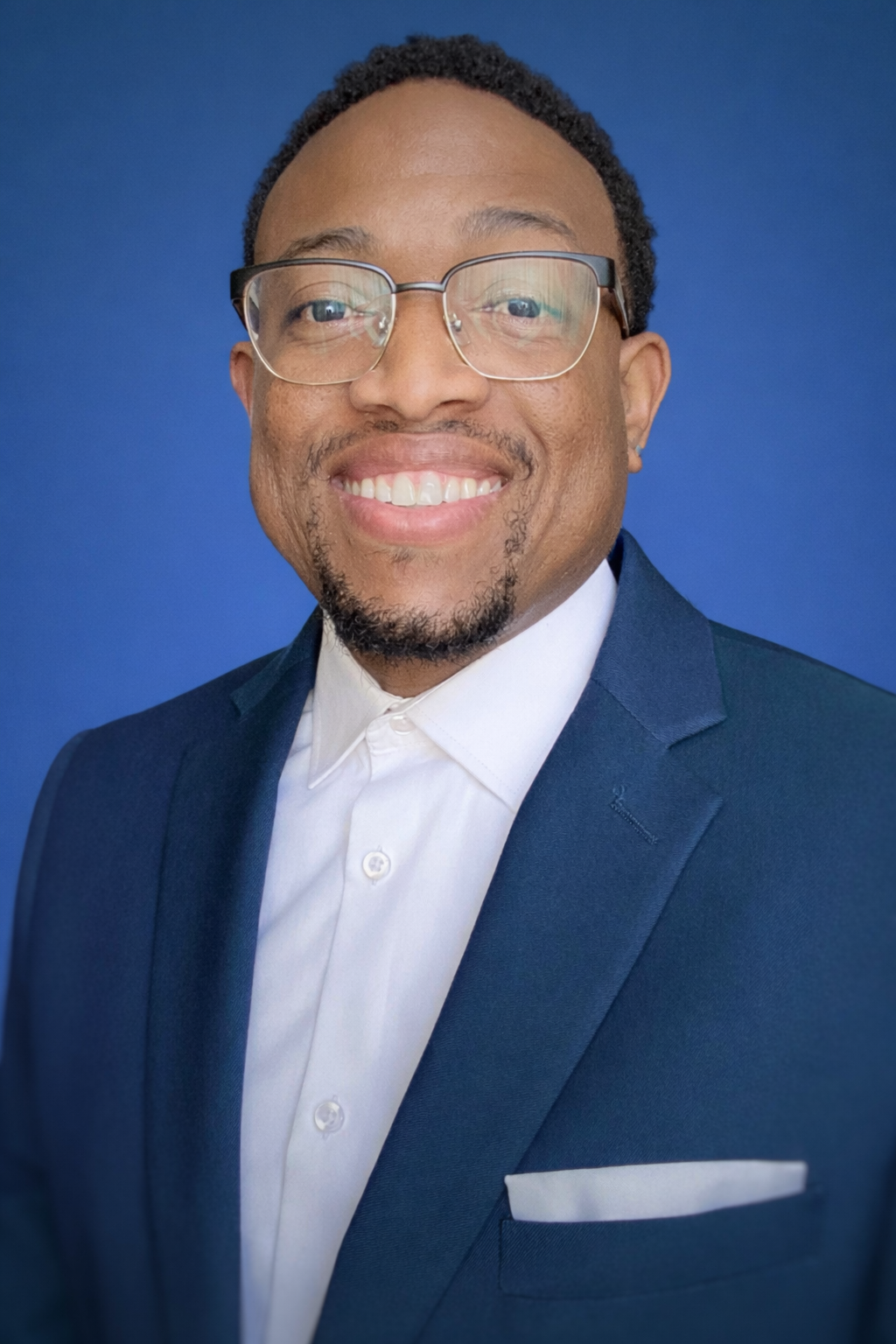 Aaron K. Jackson, keynote speaker, performance coach, mixed martial arts black belt, patient advocate, and 3x organ transplant survivor. Liver transplant, and simultaneous liver and kidney transplant survivor.