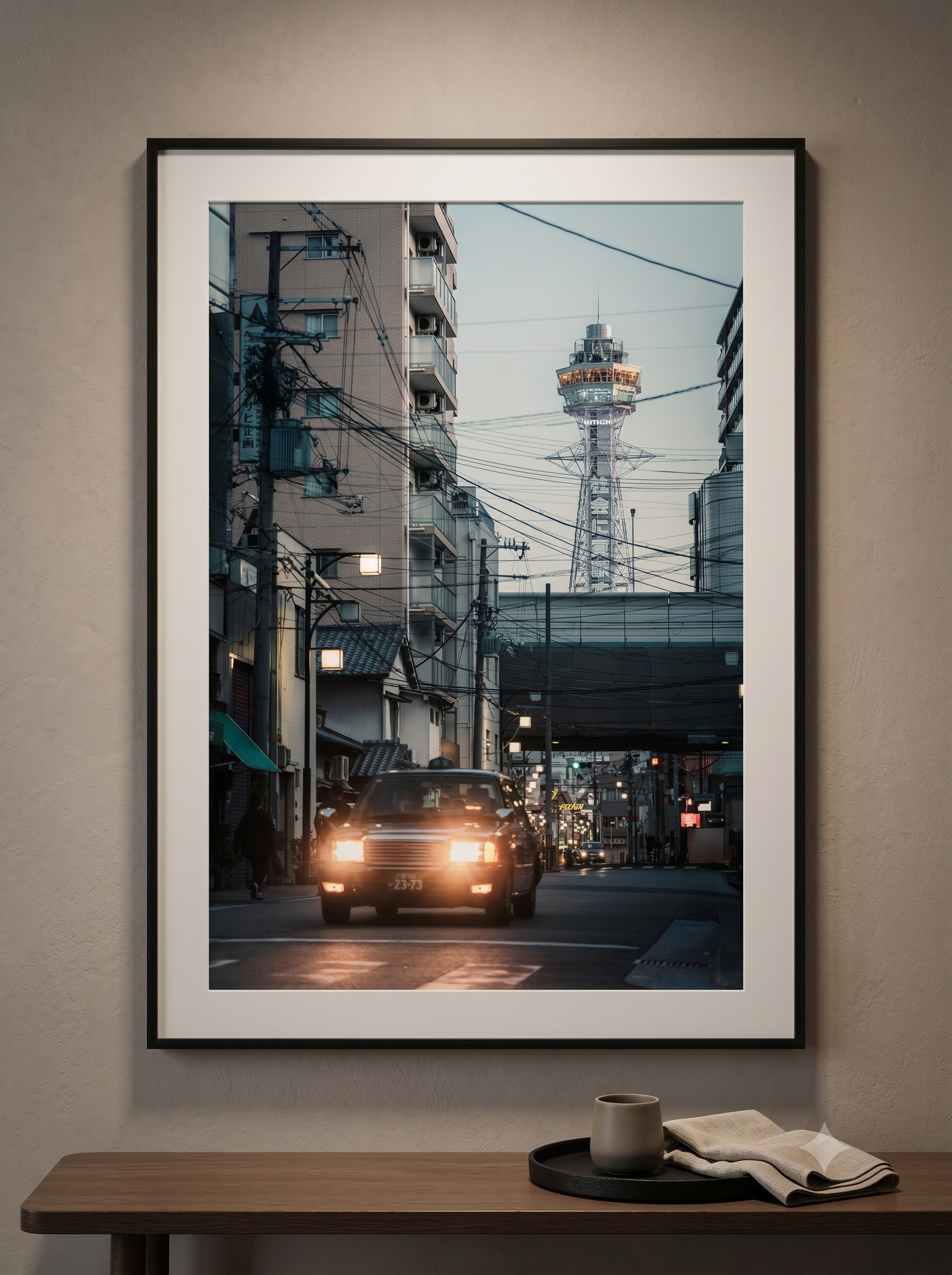 Japan Taxi and Tsutenkaku Tower _ 001.png