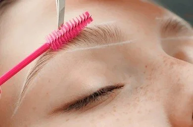 Brow Mapping & Grooming
