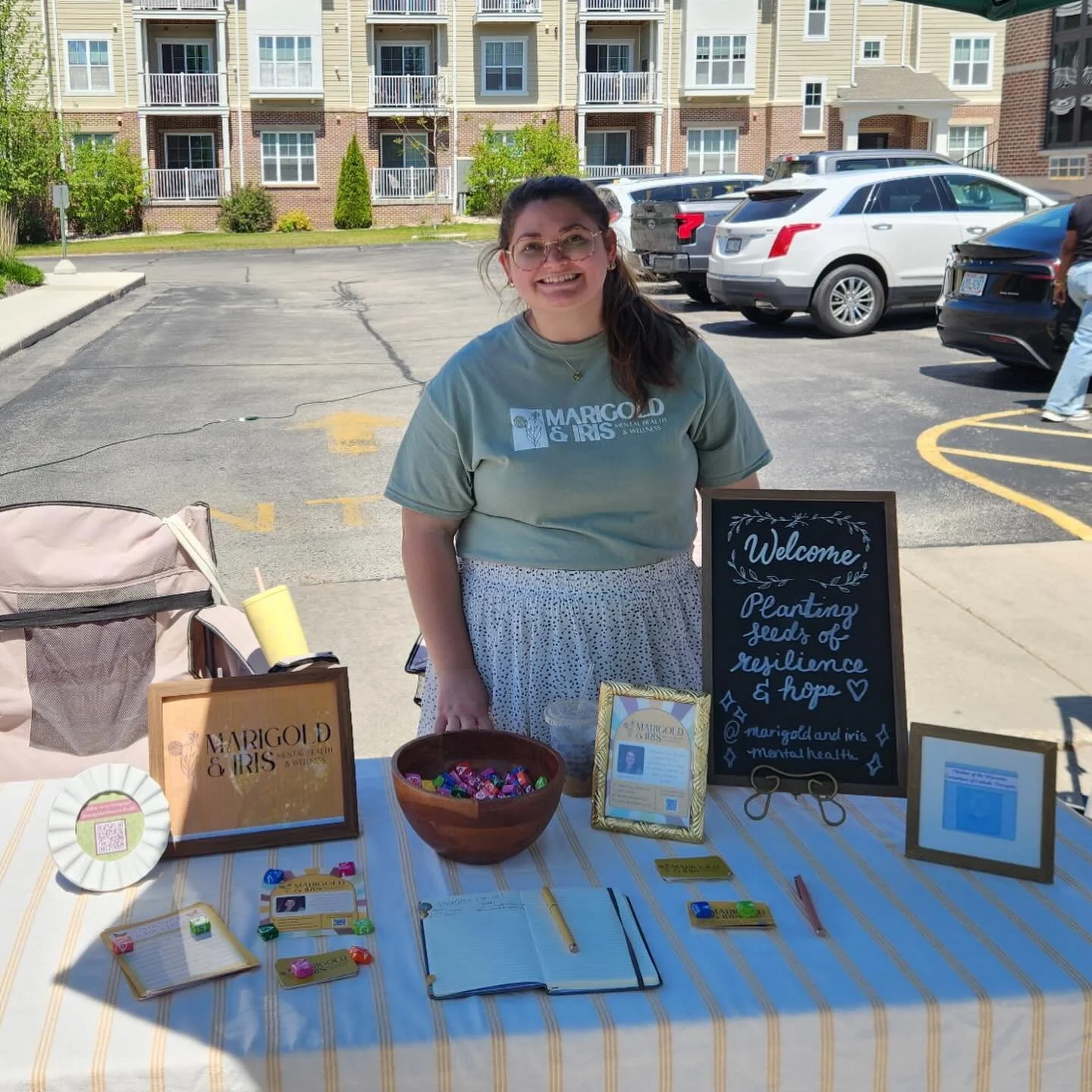 Last weekend, I loved meeting so many new people and talking about mental health at @birchandbanyancoffee &lsquo;s MindfulMe fair! It was a beautiful day to be a part of a community that is so passionate about supporting mental health 🌞🌻