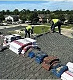 Roofing crew