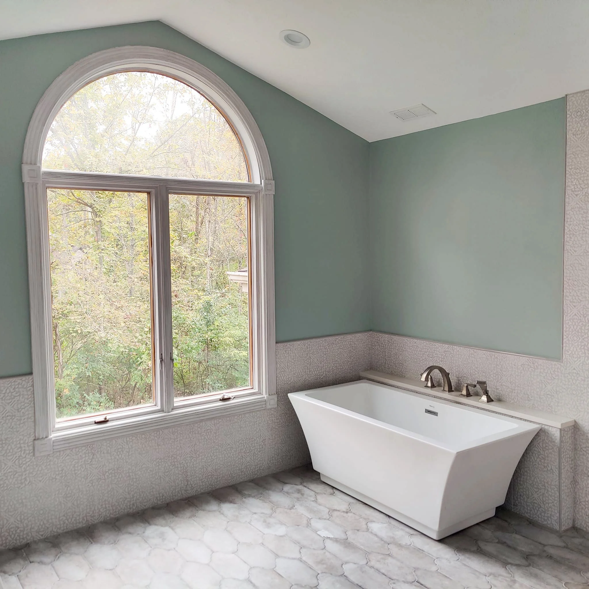 dbg-projects-bathroom-sage-freestanding-tub-1.jpg
