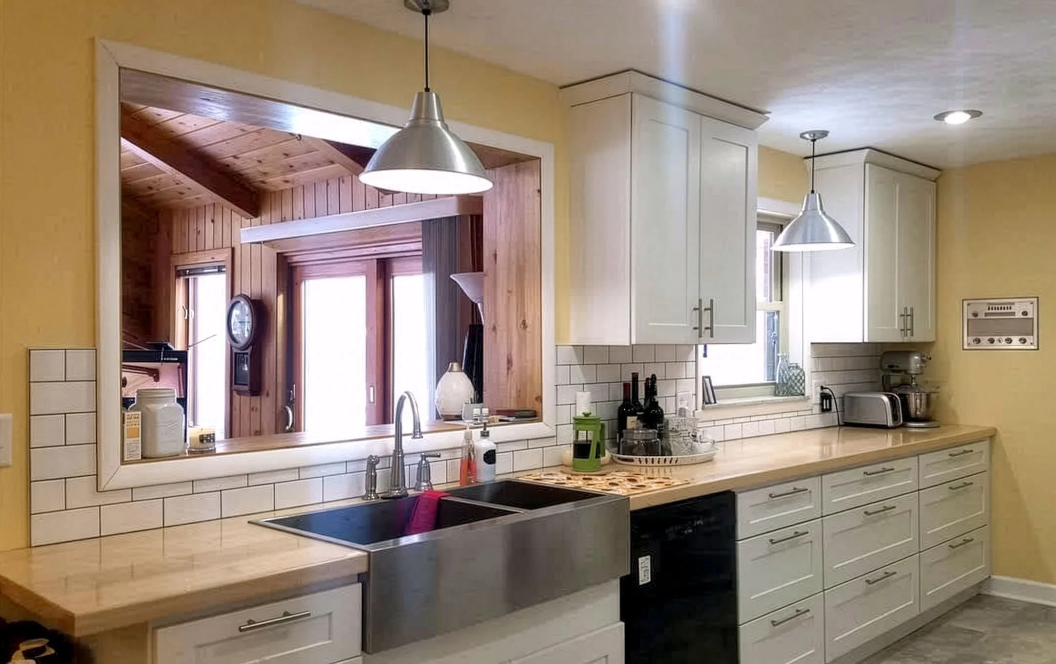 dbg-projects-kitchen-subway-tile-yellow-1.jpg