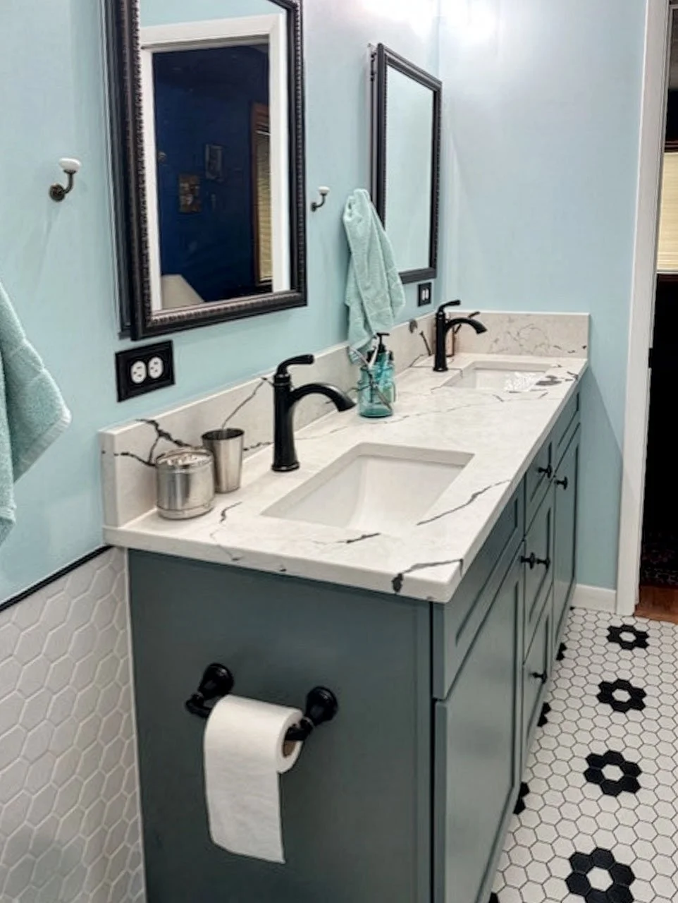 dbg-projects-bathroom-teal-vanity-1.jpg