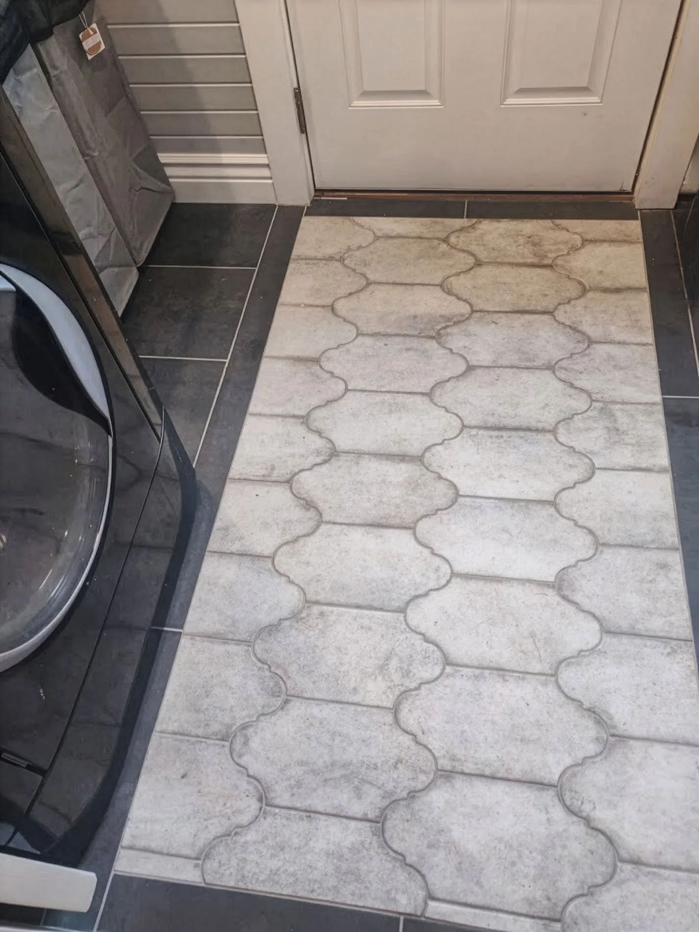 dbg-projects-laundry-room-stacking-wd-floor1.jpg