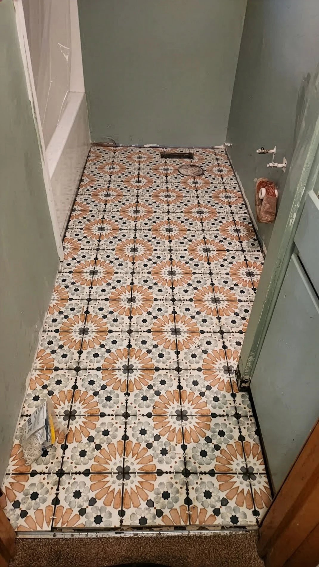 dbg-projects-laundry-room-floor.jpg
