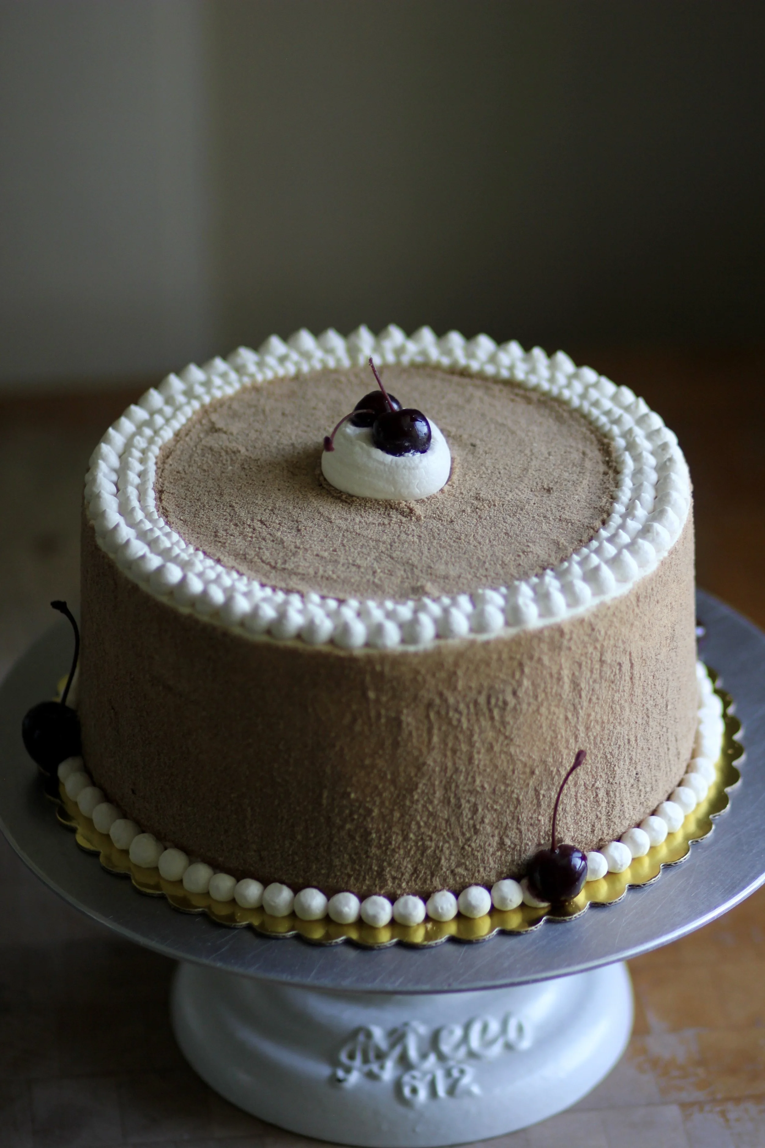 8" cake