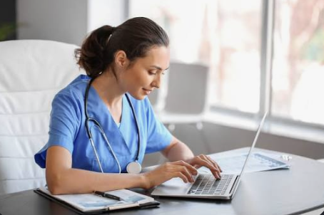 Comprendre la nomenclature infirmière : le guide pour infirmière indépendante