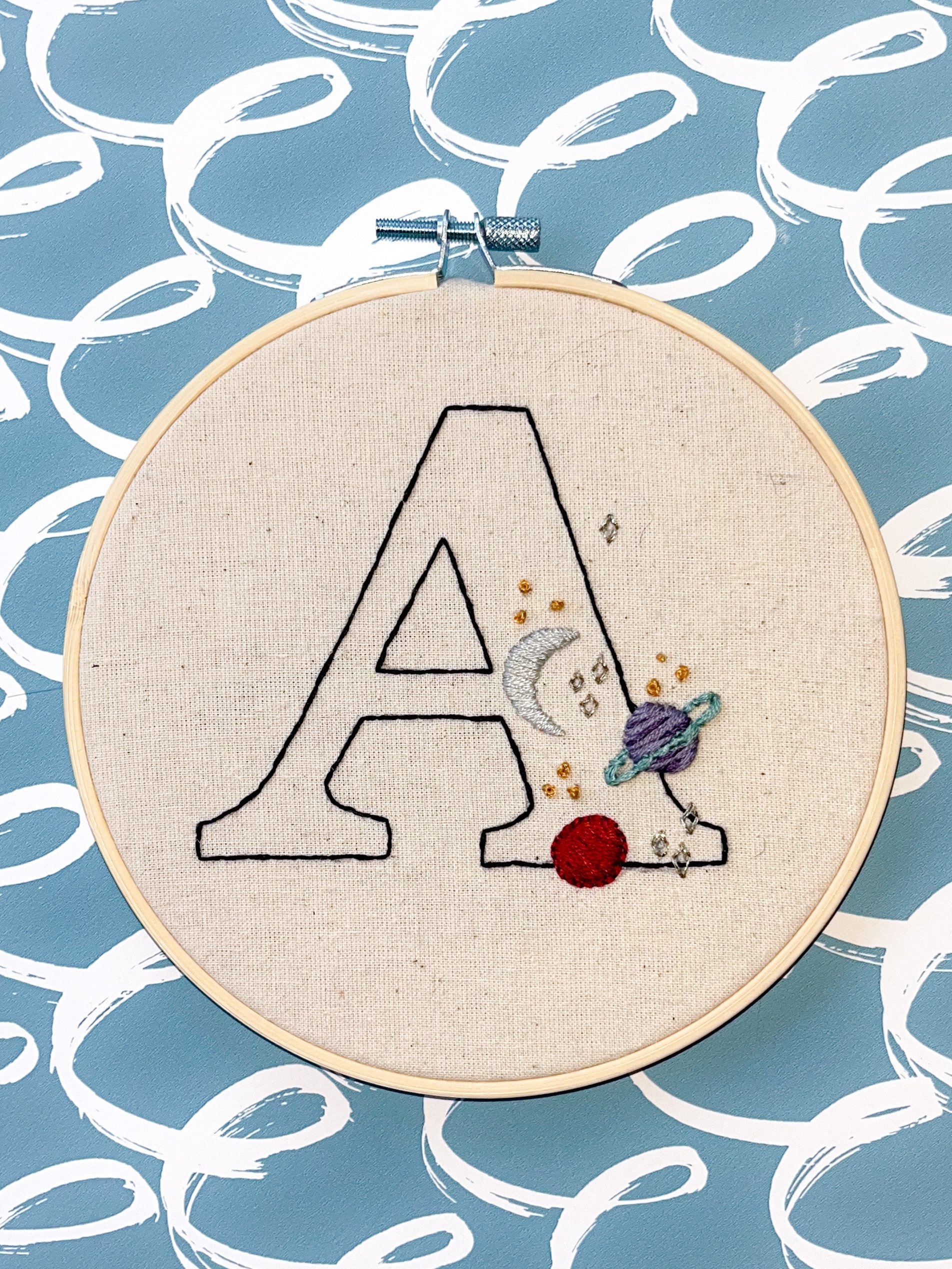Tips for Beginners: Choosing Your First Embroidery Project