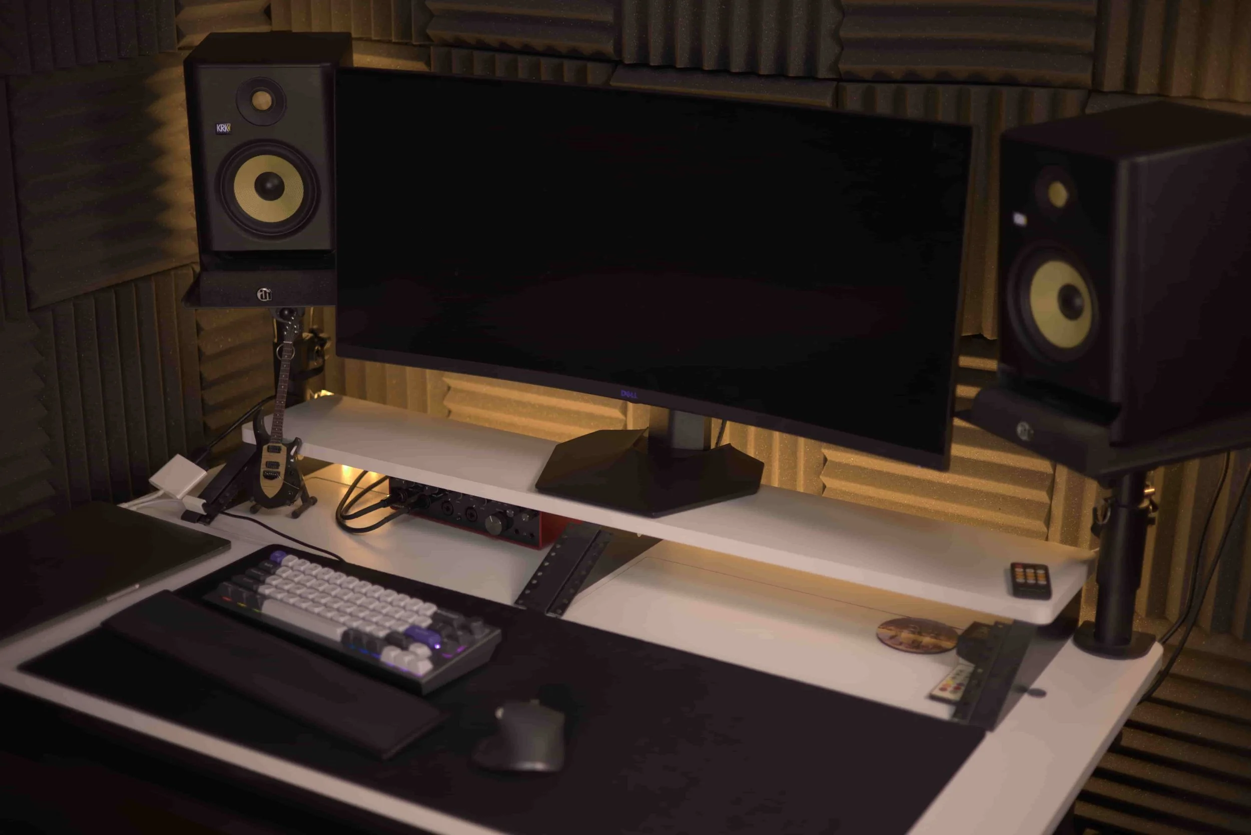 music-studio-desk-setup.jpg