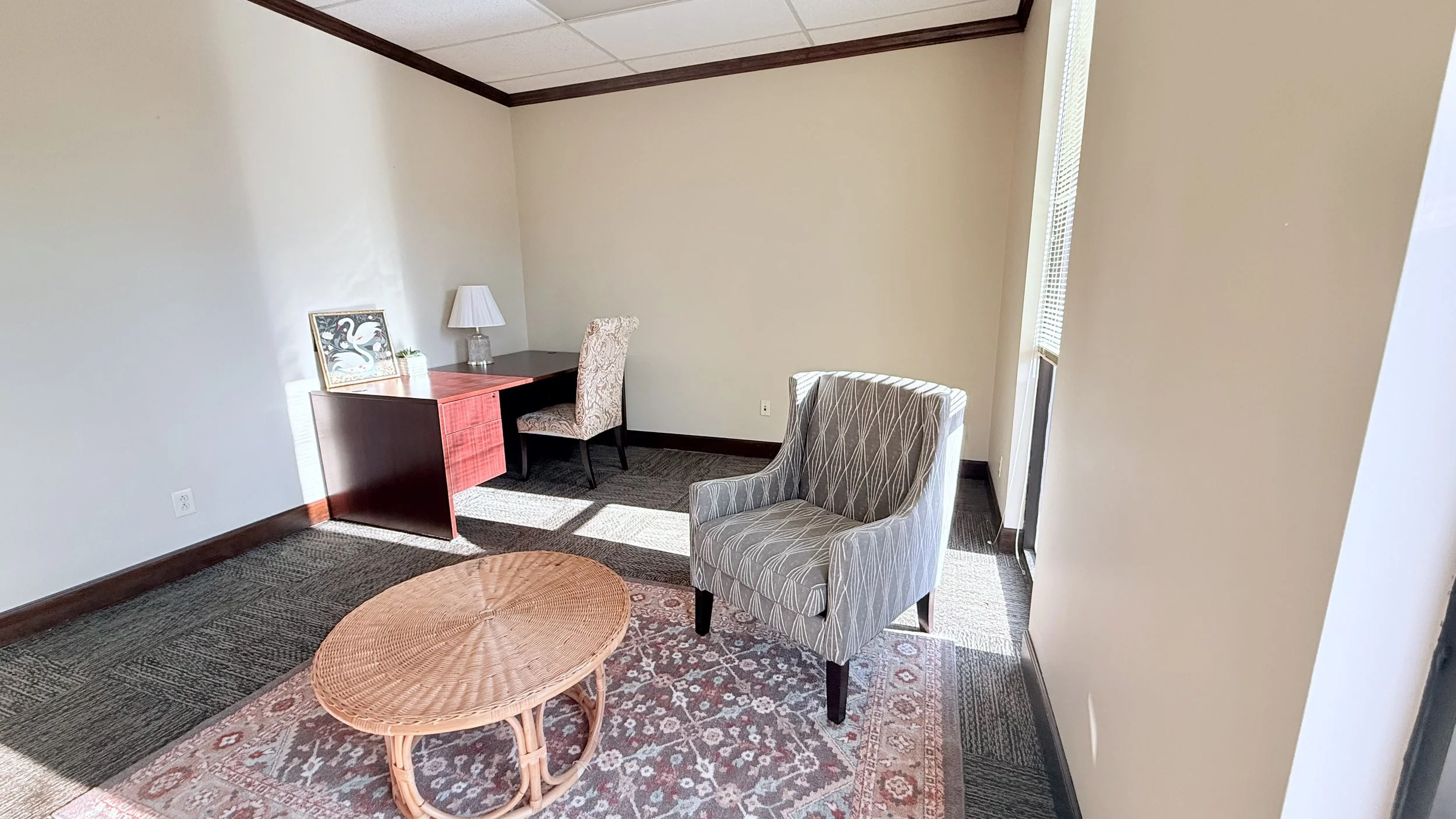 Quiet private office located in downtown Huntsville office suite