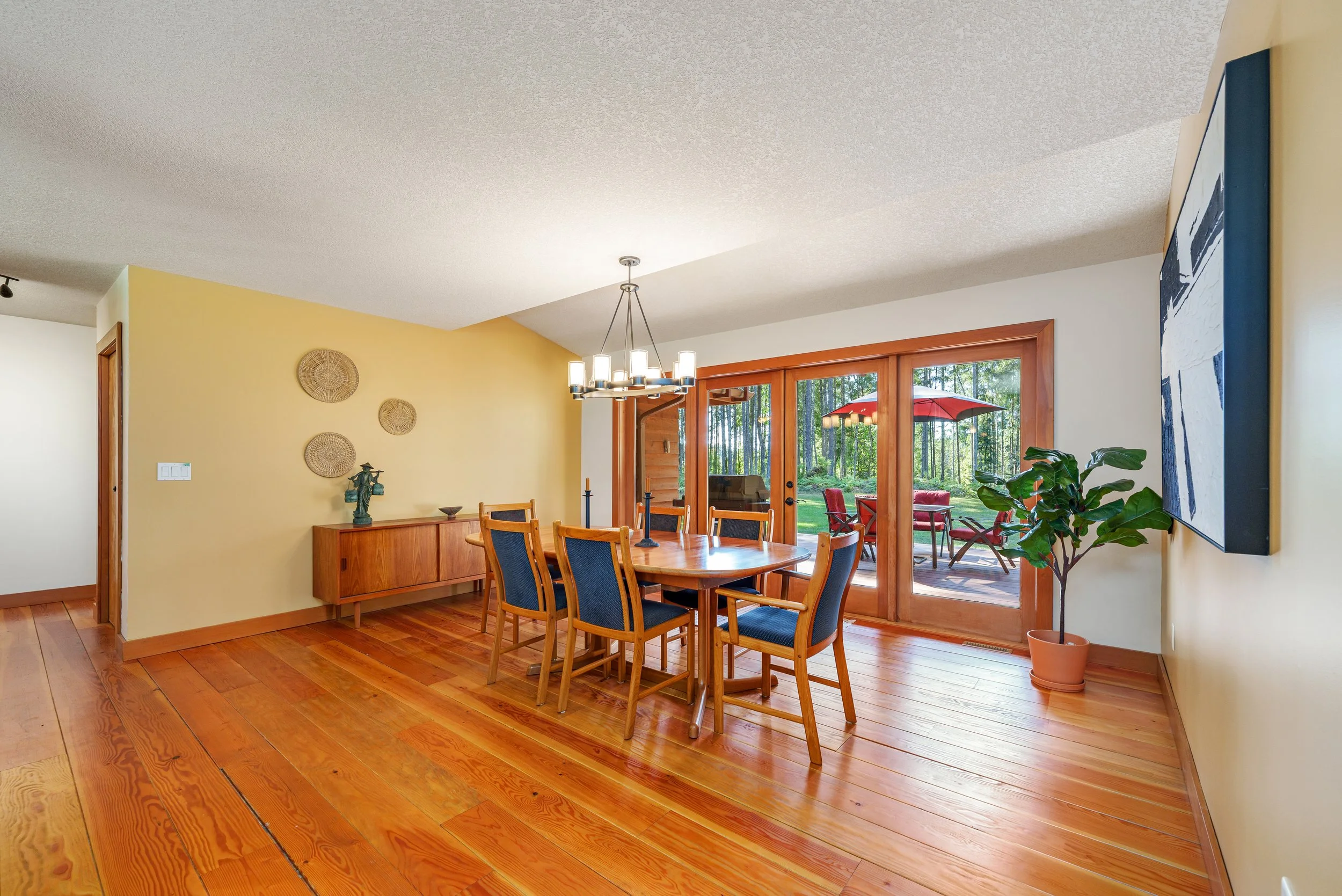 2345Bucktail_35.jpg