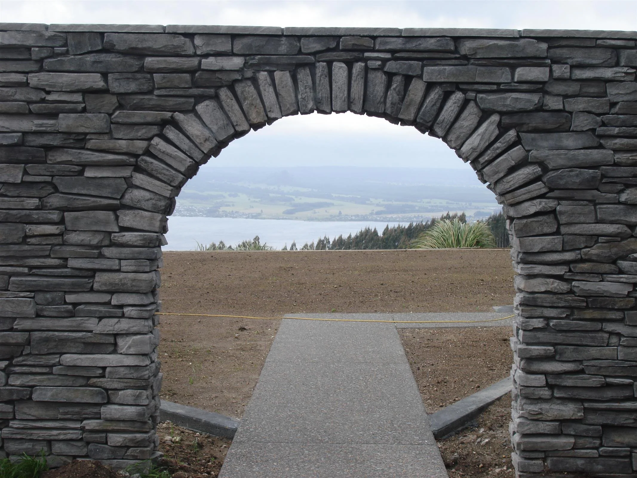 Rustic Ledge West Coast