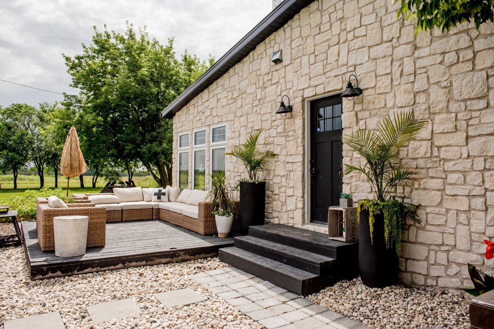 ES_RoughCut_Casa-Blanca_Ext_Facade1-scaled (Large).jpg