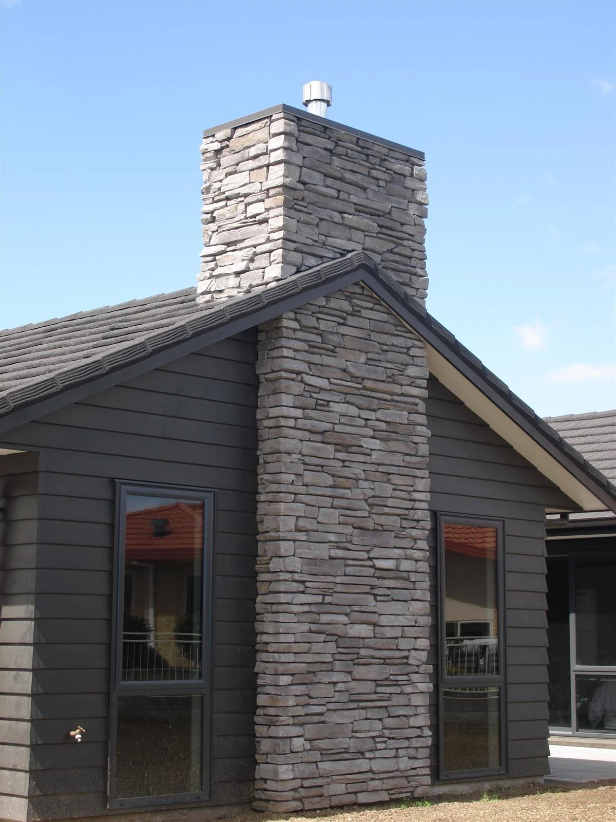 Rustic Ledge West Coast