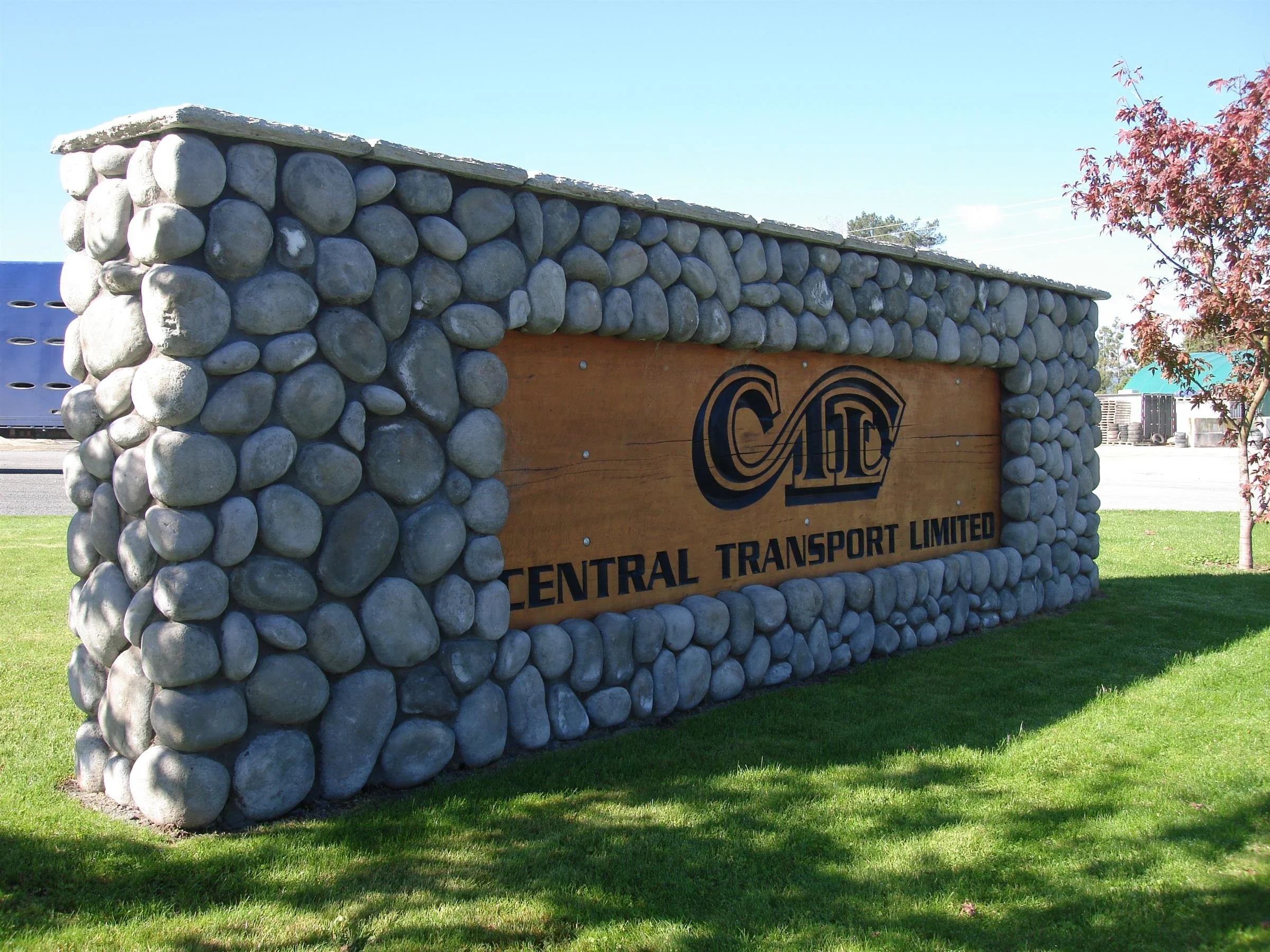 DSC02365 (Custom).JPG