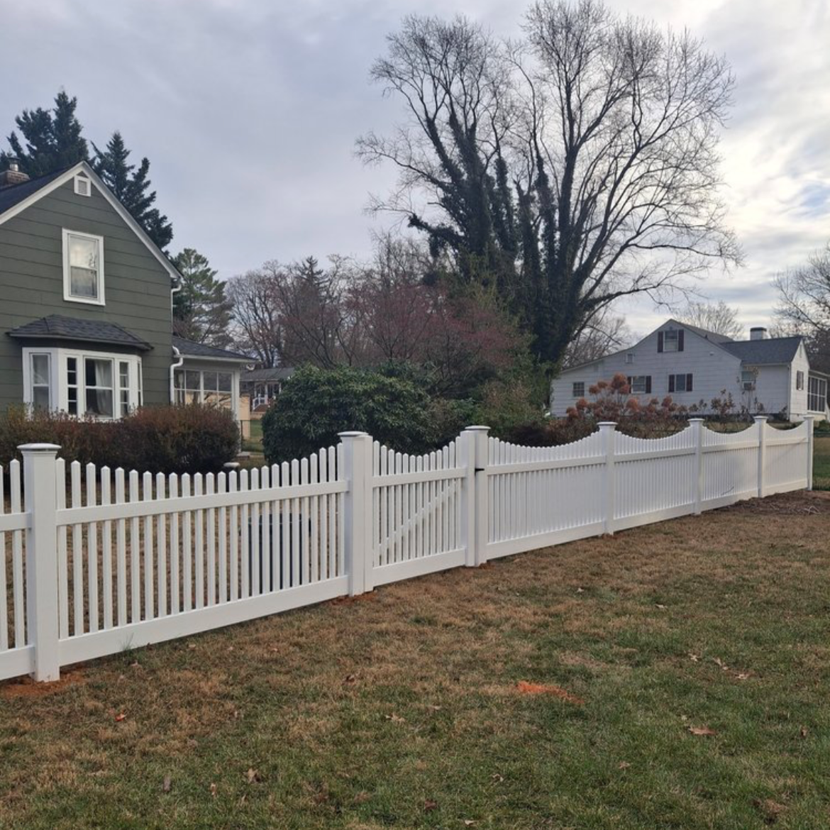 Vinyl Picket Fence