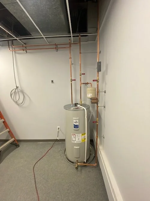 Water Heater with Recirculating Pump