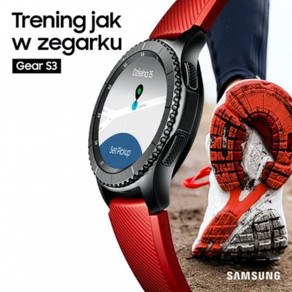 A smartwatch with a red band on a running shoe with a red sole, alongside text in Polish that talks about training with the watch, showing the brand Samsung.