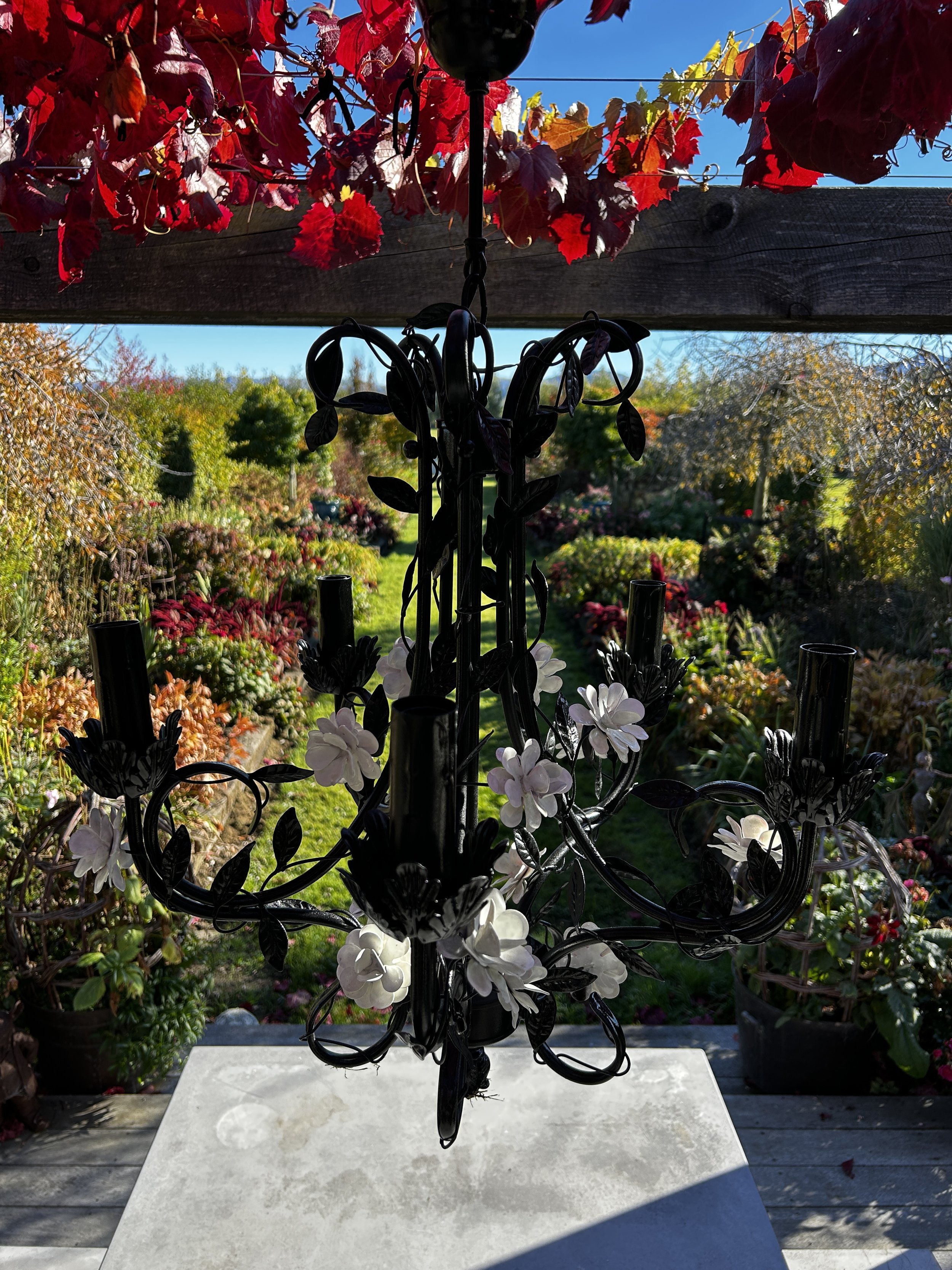 Chandelier2.JPG