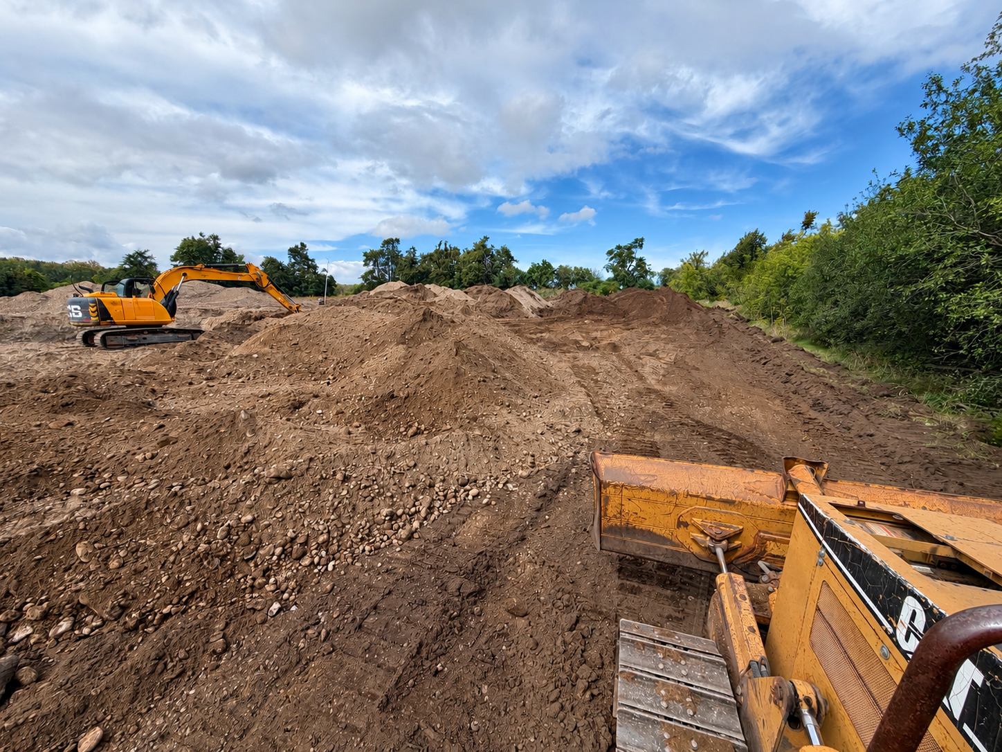 #customhome #foundation #newbuild #dozer
