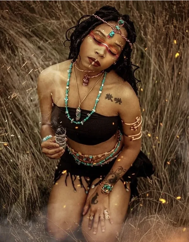 Shontae Chambers Blends Entrepreneurship, Crystal Healing