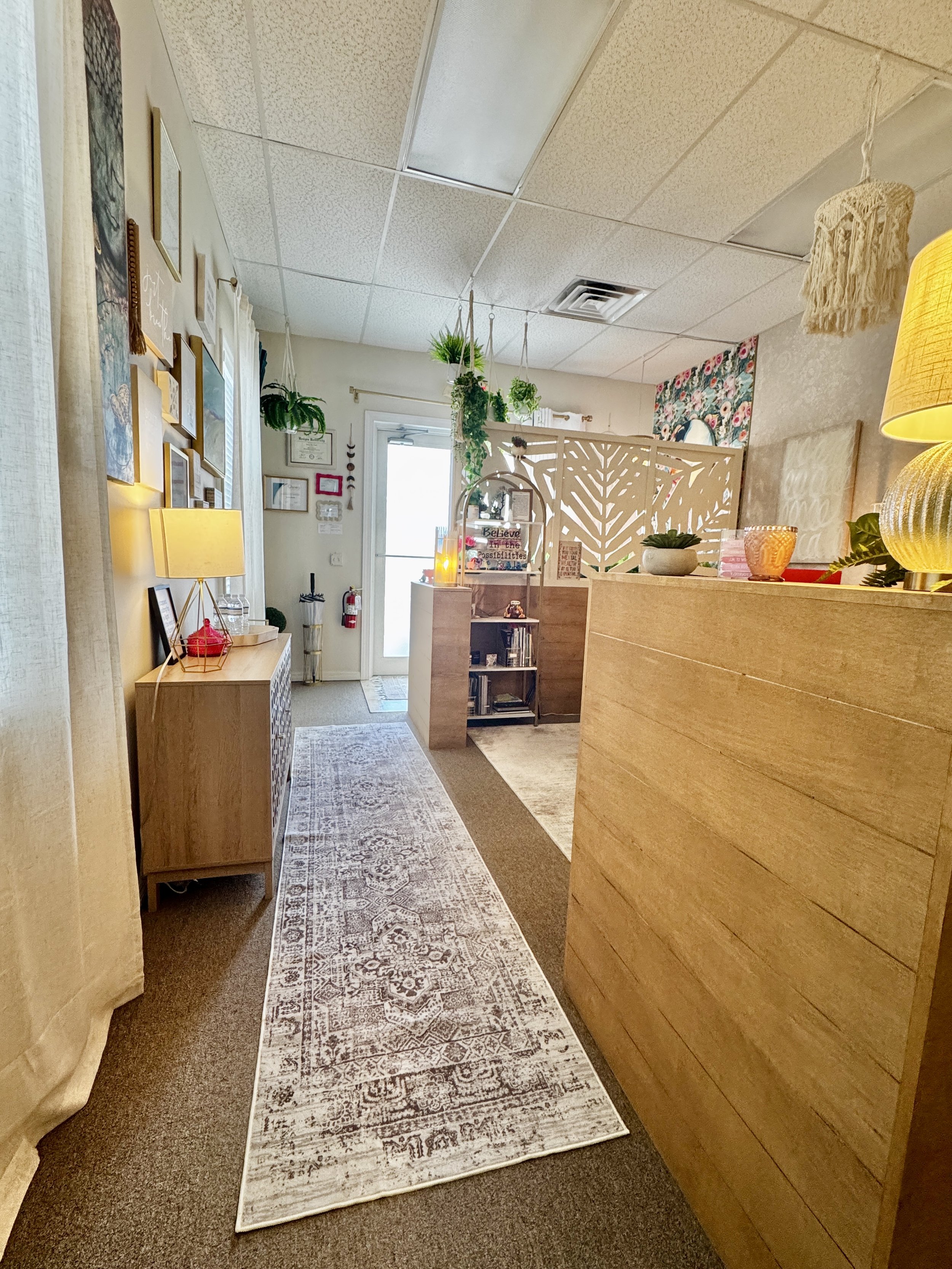 backward hallway.JPG