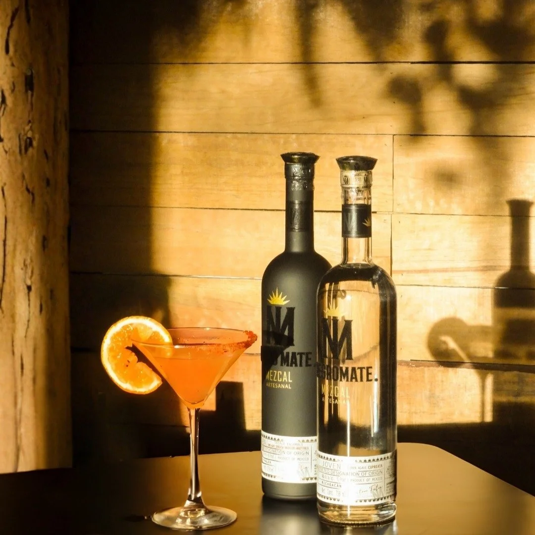 Mezcal, the only word the evening needs. 🌙🍸