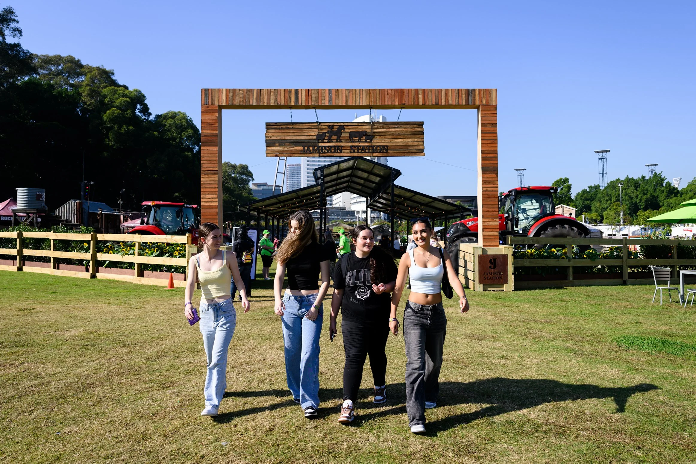 SRES_2025_Showgoers_JamisonStation_April11-29.jpeg