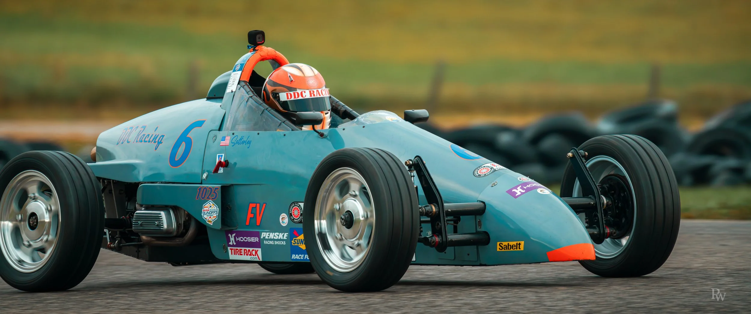 7R305203-Edit.jpg