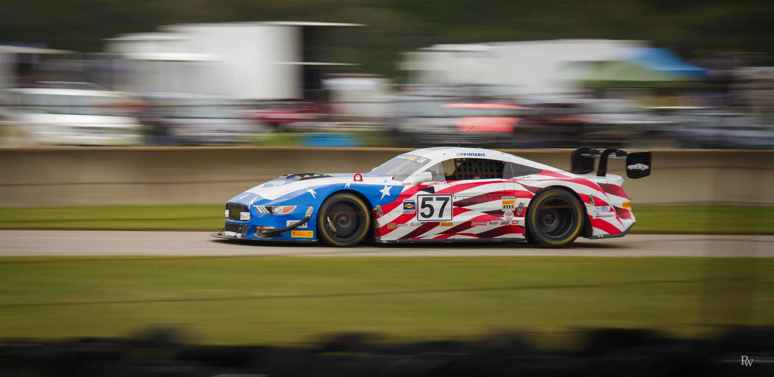 7R300379-Edit-2.jpg
