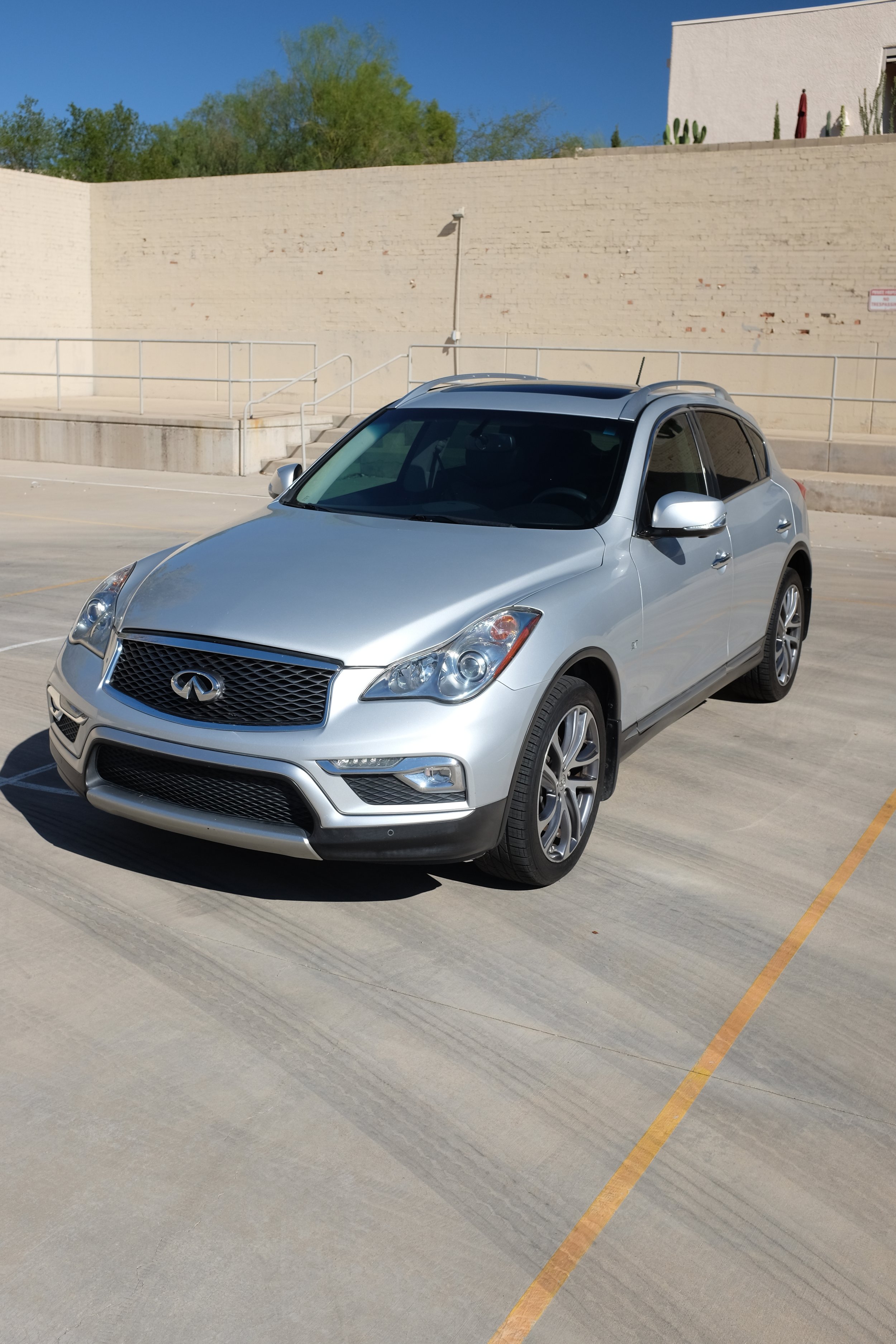 2016 Infiniti QX50 Sport