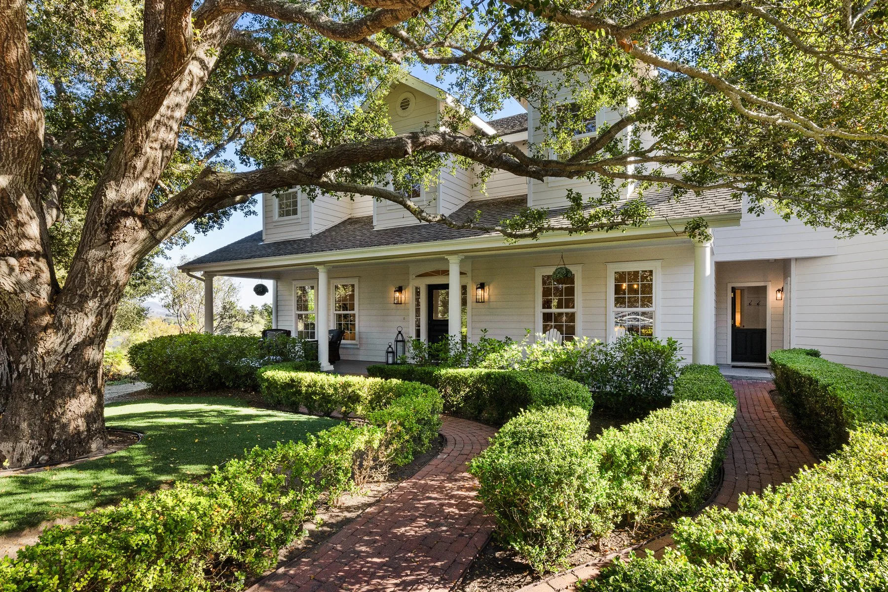 Website Exterior-029.jpg