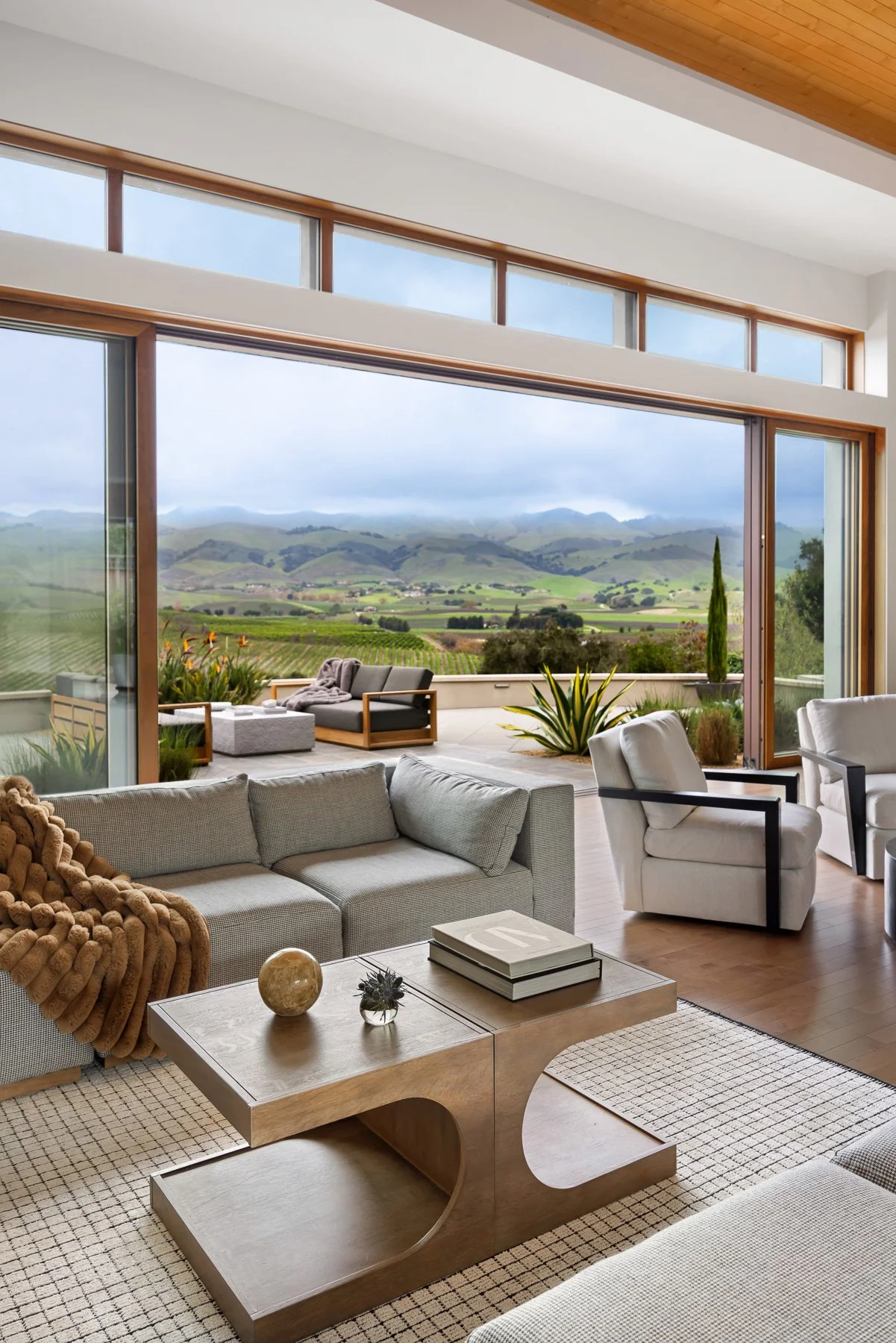 2320 Camino Edna Portrait Proofs-004.jpg