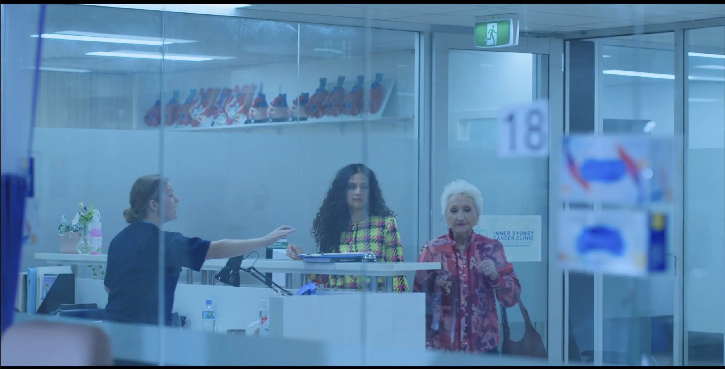 Jaime tries and fails to stop Bernadita (Claudia di Giusti) & Rosa (Paula Garcia) from entering the chemotherapy room
