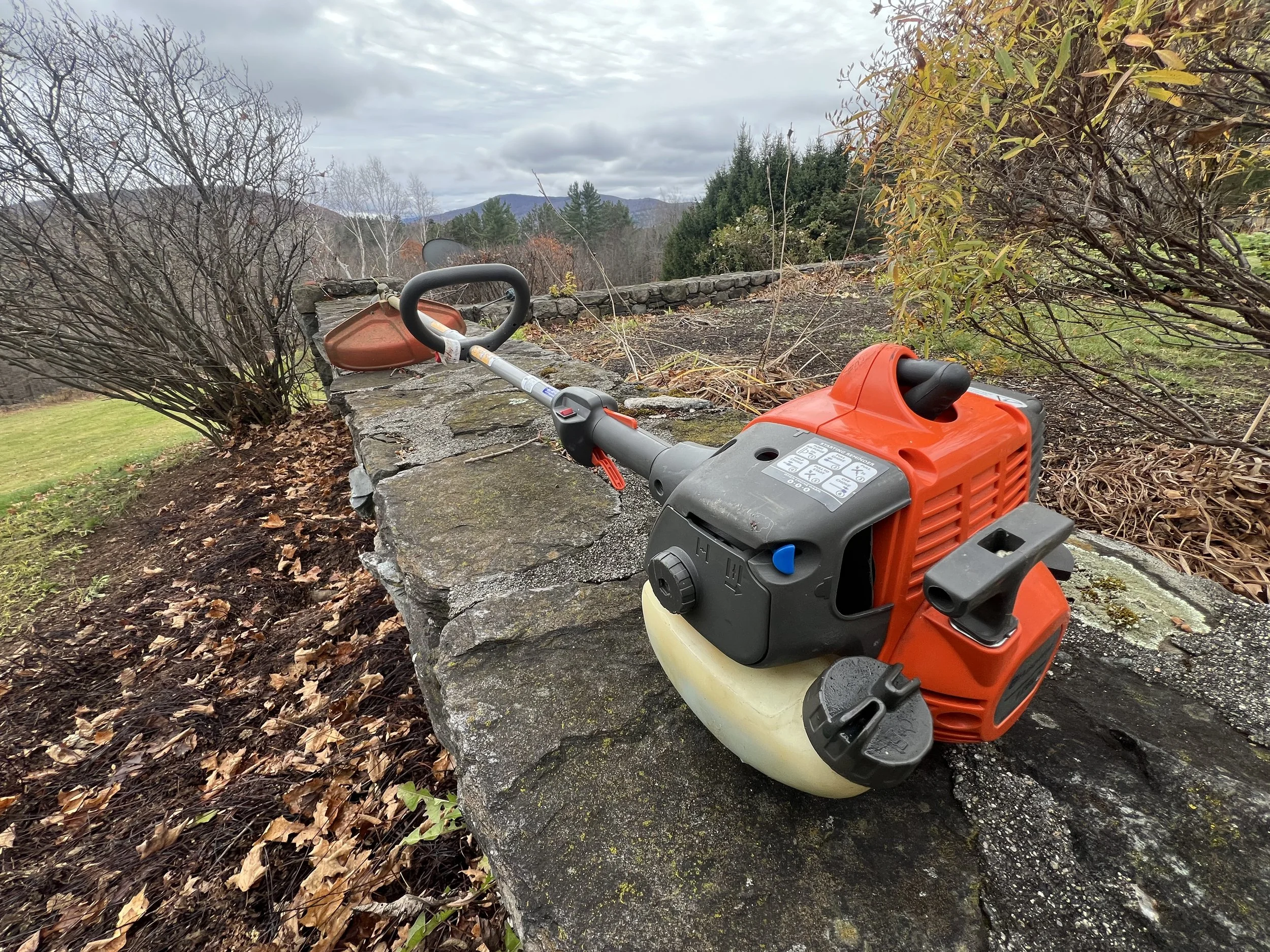 Husqvarna 128LD String Trimmer