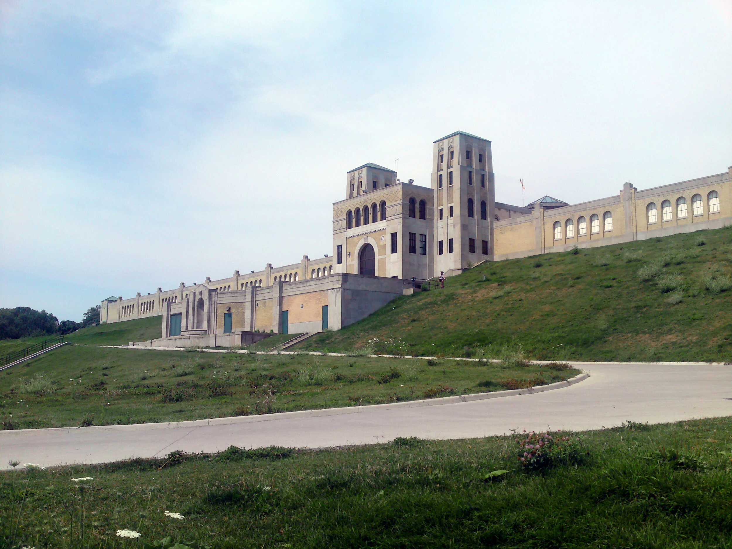 Where does Toronto's drinking water come from? R.C. Harris opens its doors