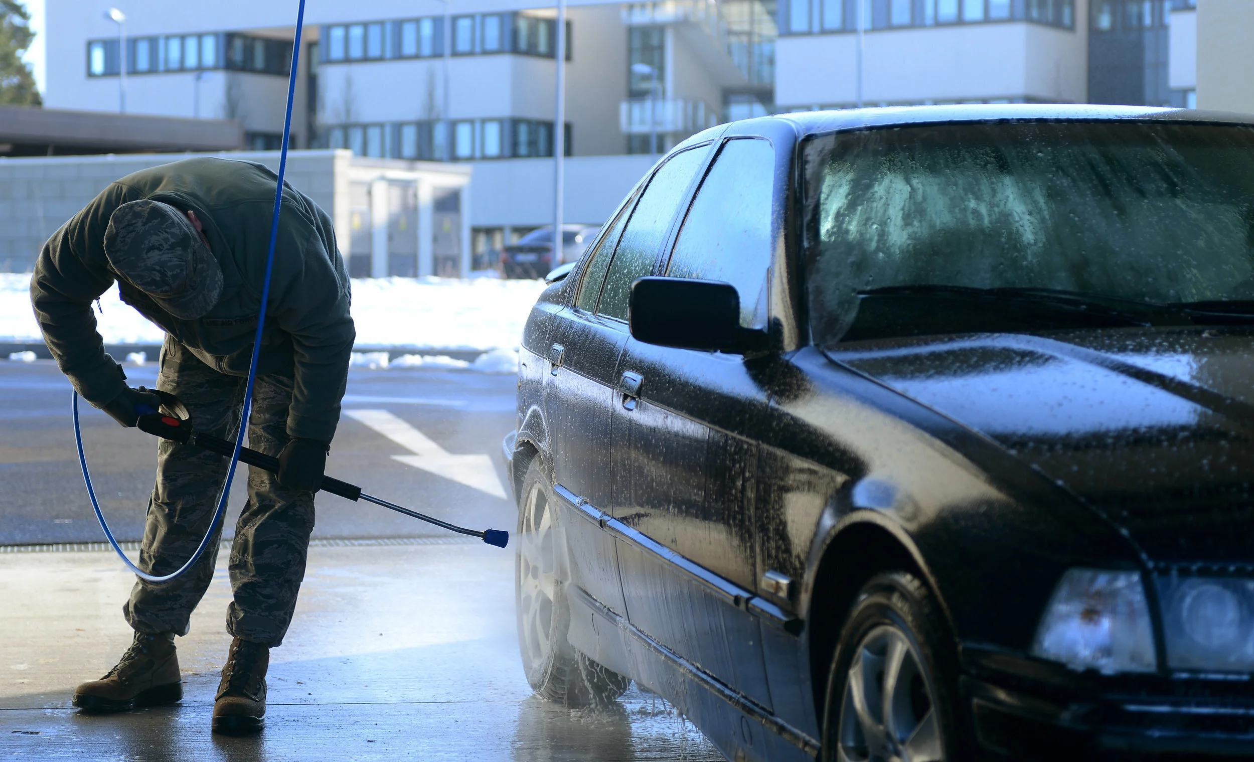Skip the Wash, Save the Lake: reducing road salt’s impact on our water
