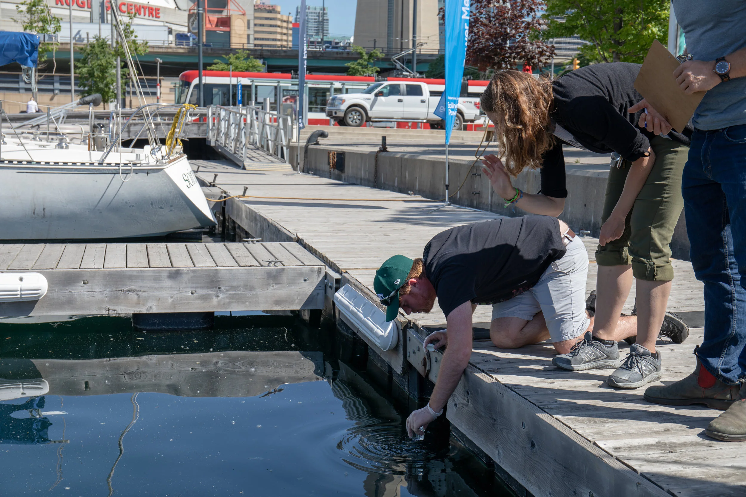 City of Toronto in "defining moment" for its waterfront states 2018 Toronto Harbour Monitoring Report