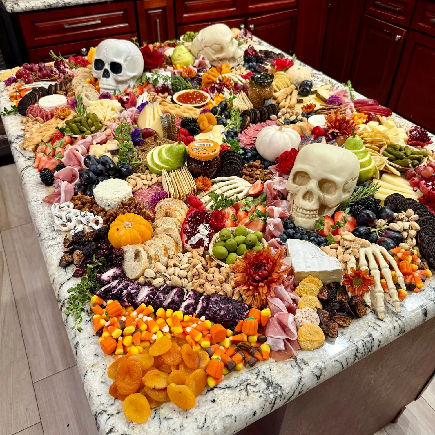 Halloween Table2.jpg