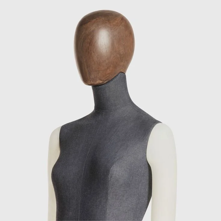 The Faceless Mannequin

By Autumn R. Finklea