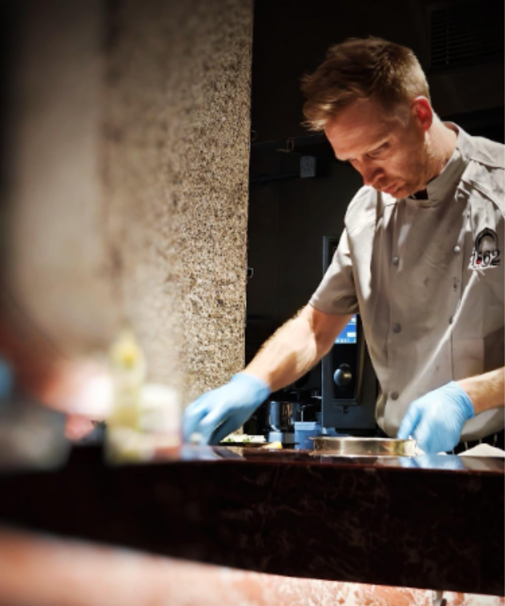 Chef-Simon-Lynch.png