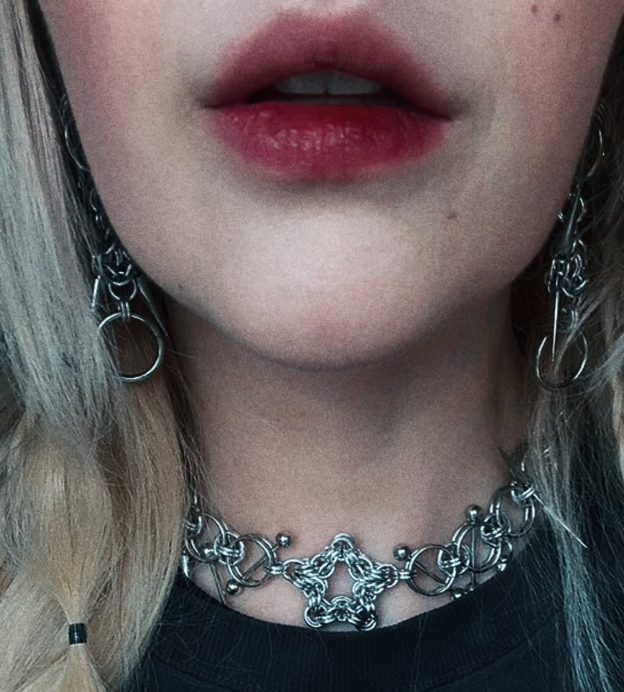 etoile choker - one of a kind